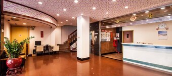 Ruei Gung Business Hotel