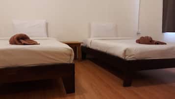 Superior Twin Room | In-room safe, desk, free WiFi