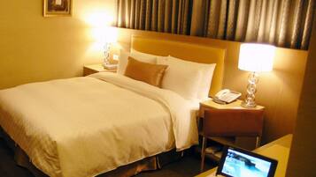 Free minibar, desk, cribs/infant beds, rollaway beds