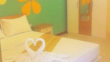 Cottage Double | WiFi (無料)、ベッドシーツ