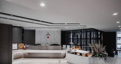 Hub Hotel Kaosiung Yisin Branch