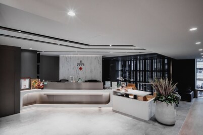 Hub Hotel Kaosiung Yisin Branch