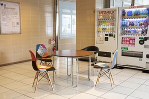 Vending machine - Court Hotel Mito (Mito)