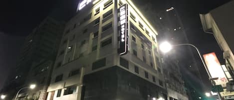 Front of property – evening/night