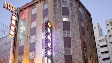 Front of property - evening/night