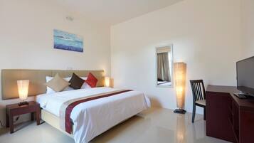 1 bedroom, minibar, in-room safe, desk