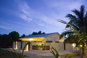 Front of property - TME Retreats Dhigurah (Dhigurah)
