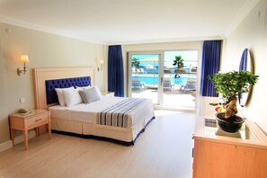 Phòng Superior, quang cảnh biển | Bộ đồ giường cao cấp, minibar với thức uống miễn phí 