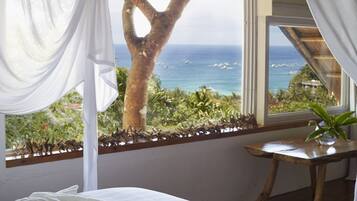 Boat Villa | Beach/ocean view