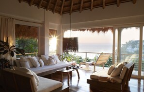 Sea Villa | Living room