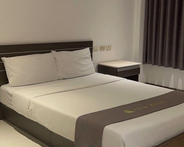 In-room safe, desk, blackout drapes, free WiFi