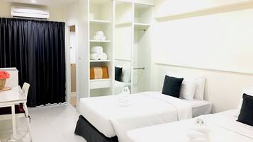 Tomannsrom – standard | Skrivebord, wi-fi (inkludert) og sengetøy