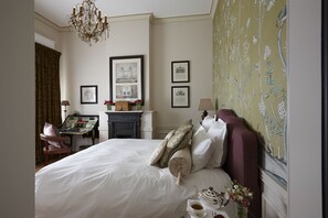 Deluxe Double Room | Egyptian cotton sheets, premium bedding, free minibar items
