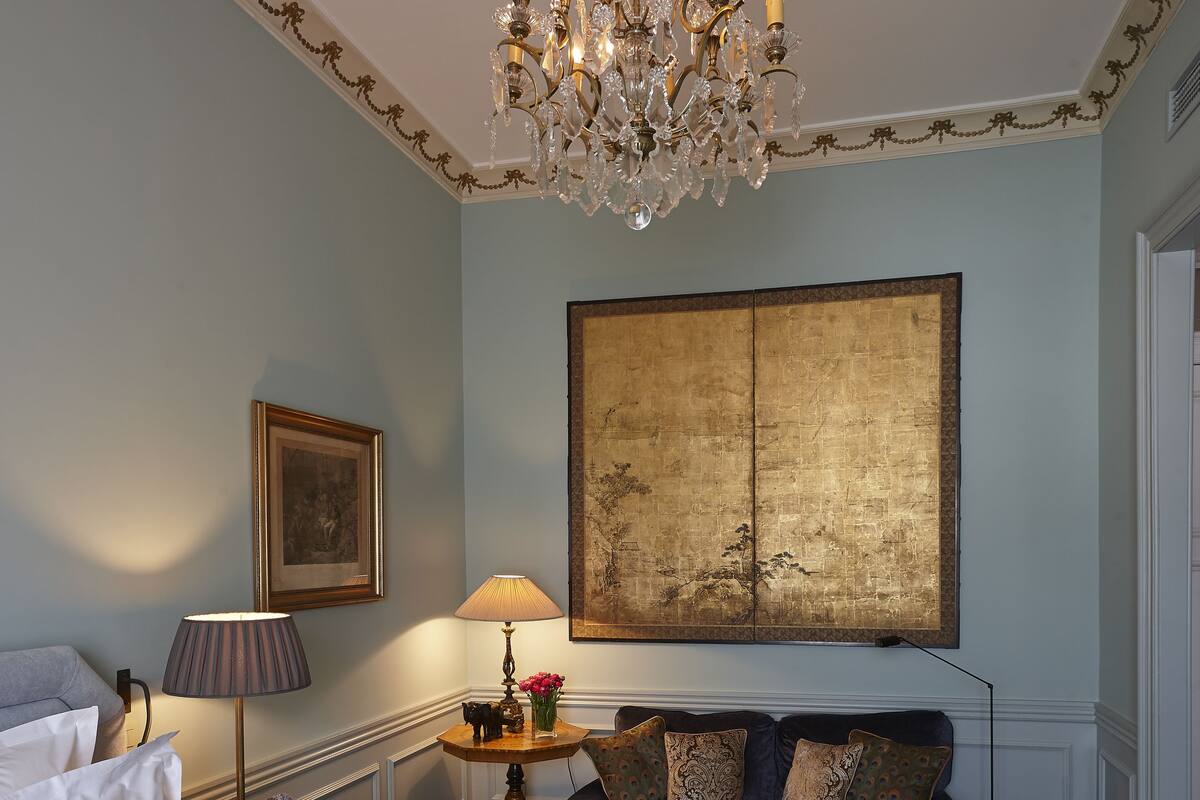 Suite | Egyptian cotton sheets, premium bedding, free minibar items