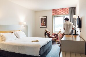Chambre Double Standard | Bureau, chambres insonorisées, Wi-Fi gratuit, draps fournis