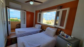 Double or Twin Room, Sea View | Minibar, free WiFi