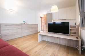 Studio, Kitchen | Soundproofing, free WiFi, wheelchair access - Mirtillo Blu Family Apartment (Alagna Valsesia)