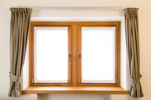 开间, 厨房 | 起居区 | 平板电视