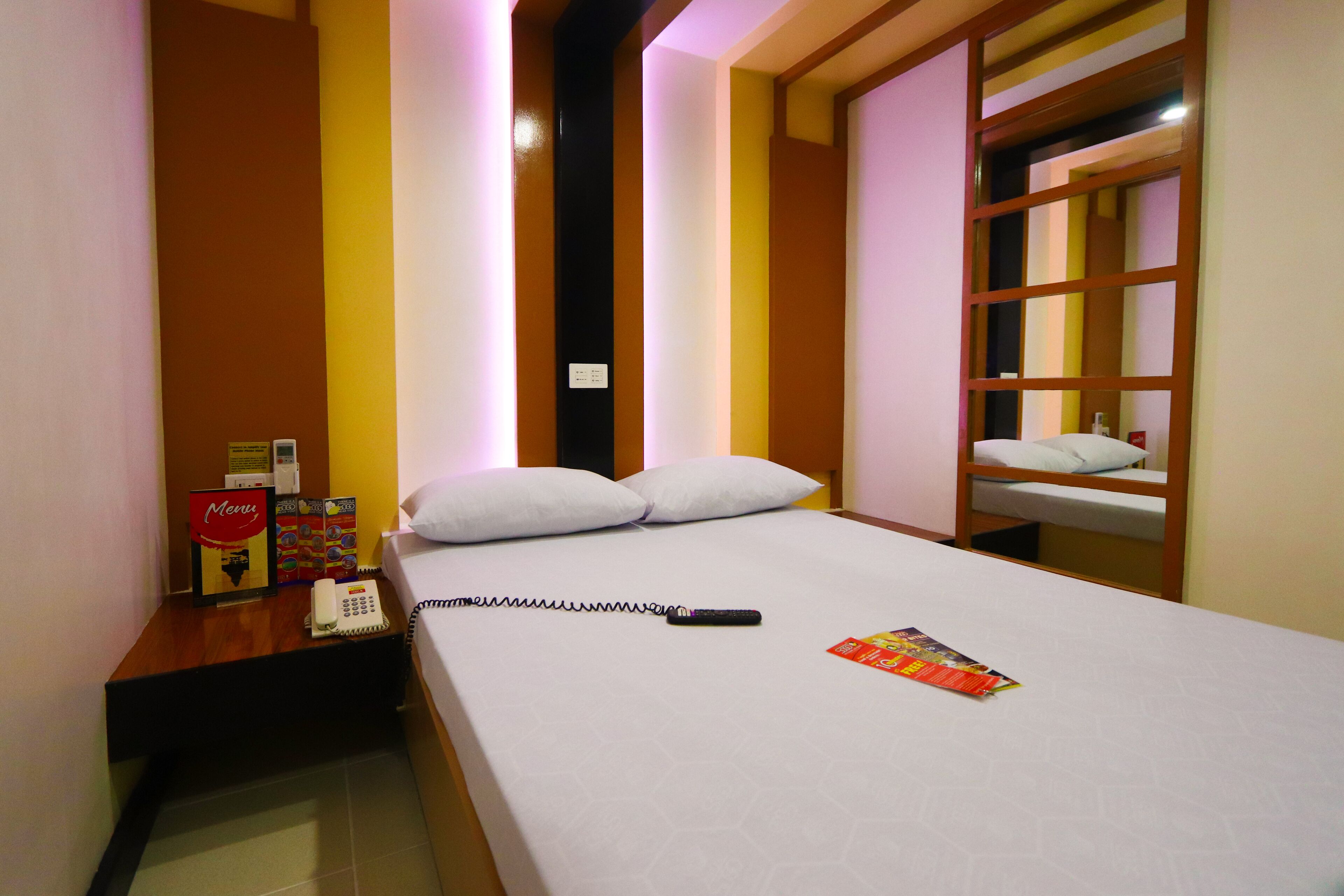 Deluxe Room | Free WiFi