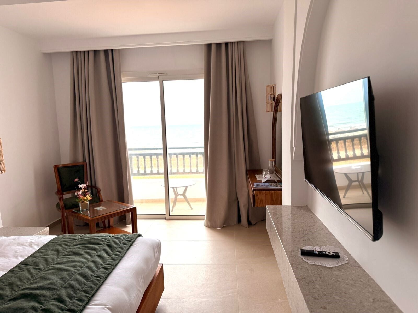 Superior Double or Twin Room, Beachfront | 1 bedroom, individually furnished, desk, blackout drapes