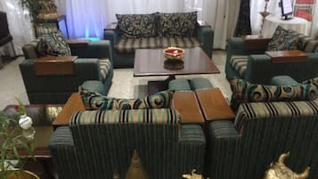Sala de estar en el lobby