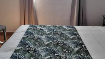 1 bedroom, in-room safe, laptop workspace, free WiFi