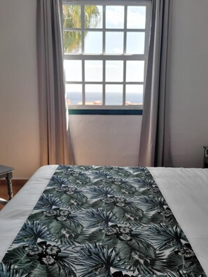 1 habitación y caja de seguridad en la habitación 