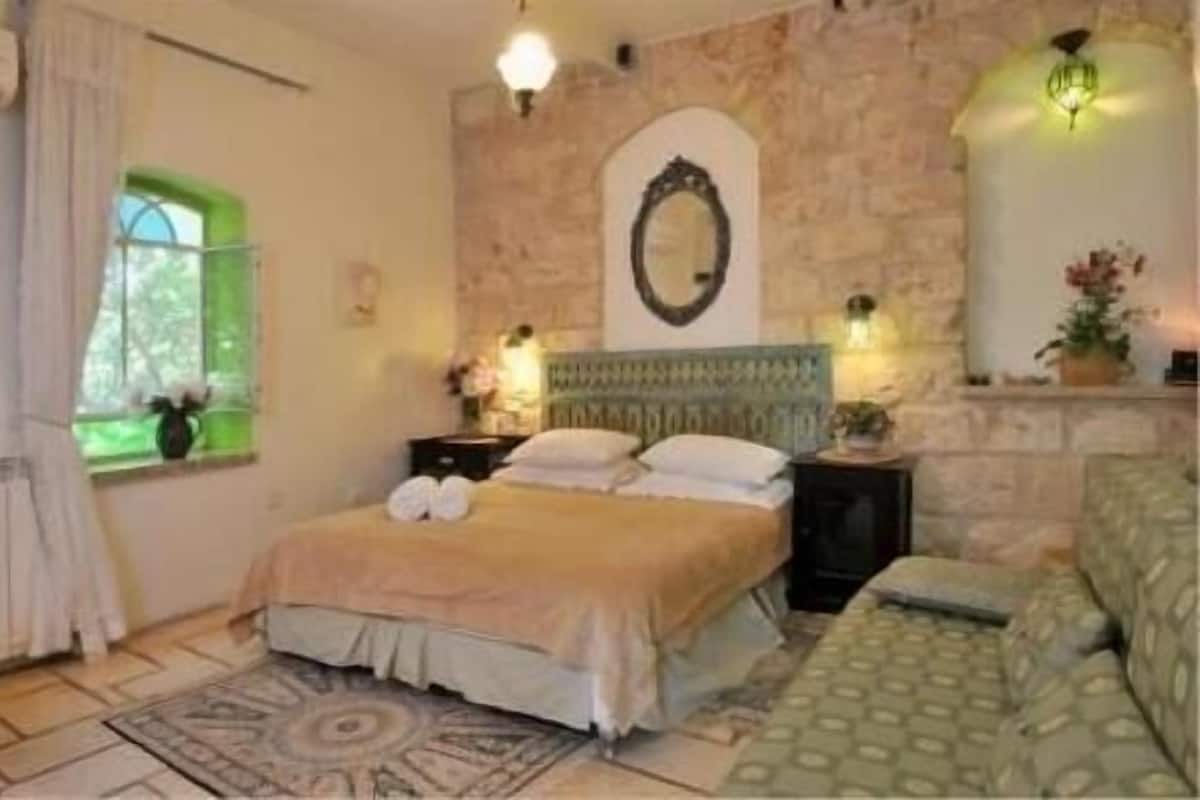Premium bedding, desk, blackout drapes, iron/ironing board
