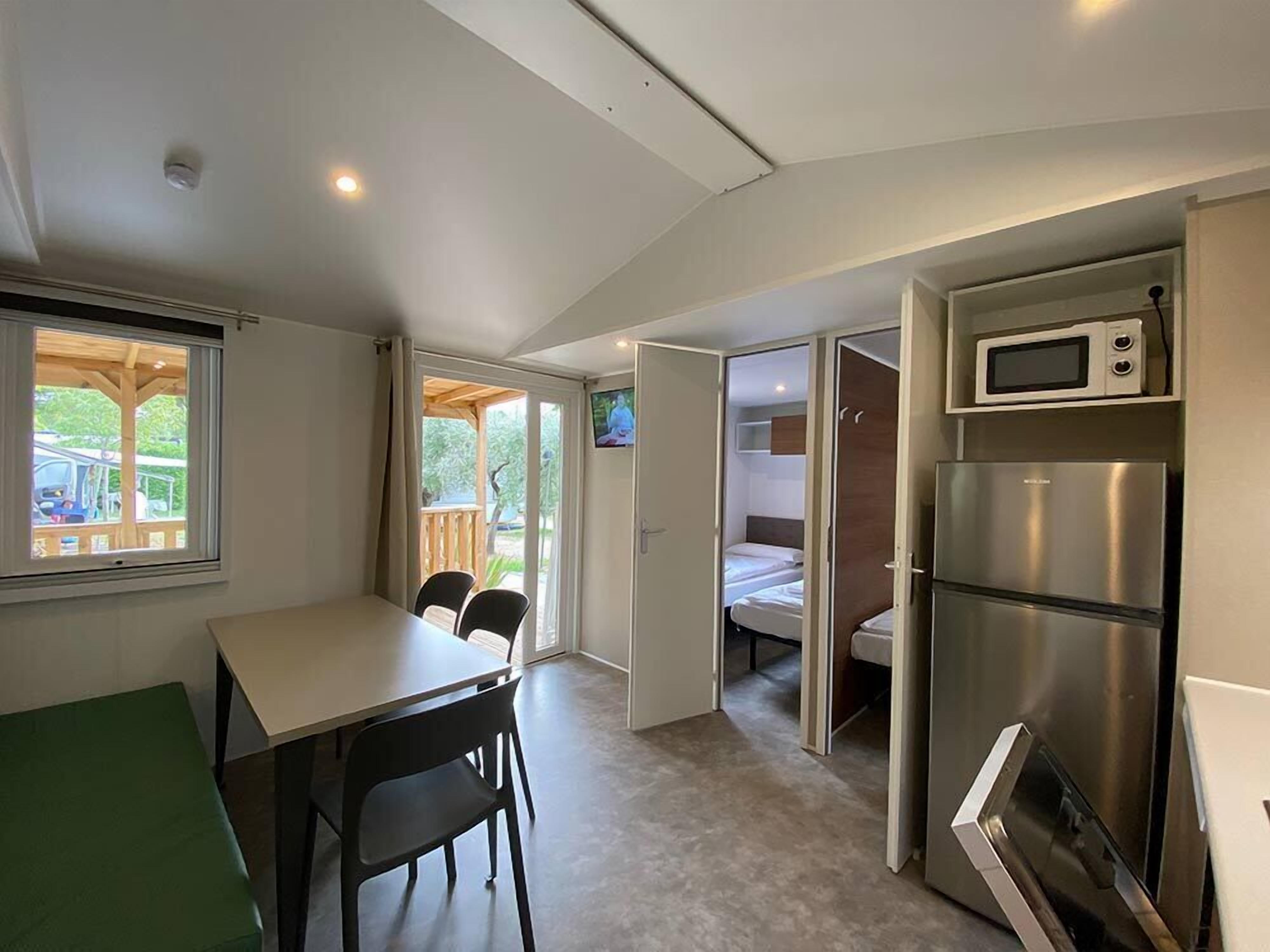 Mobile Home (Gabbiano)(Beach Access) | Wi-fi 