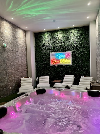 Bañera de hidromasaje. B&B Sicily In Love