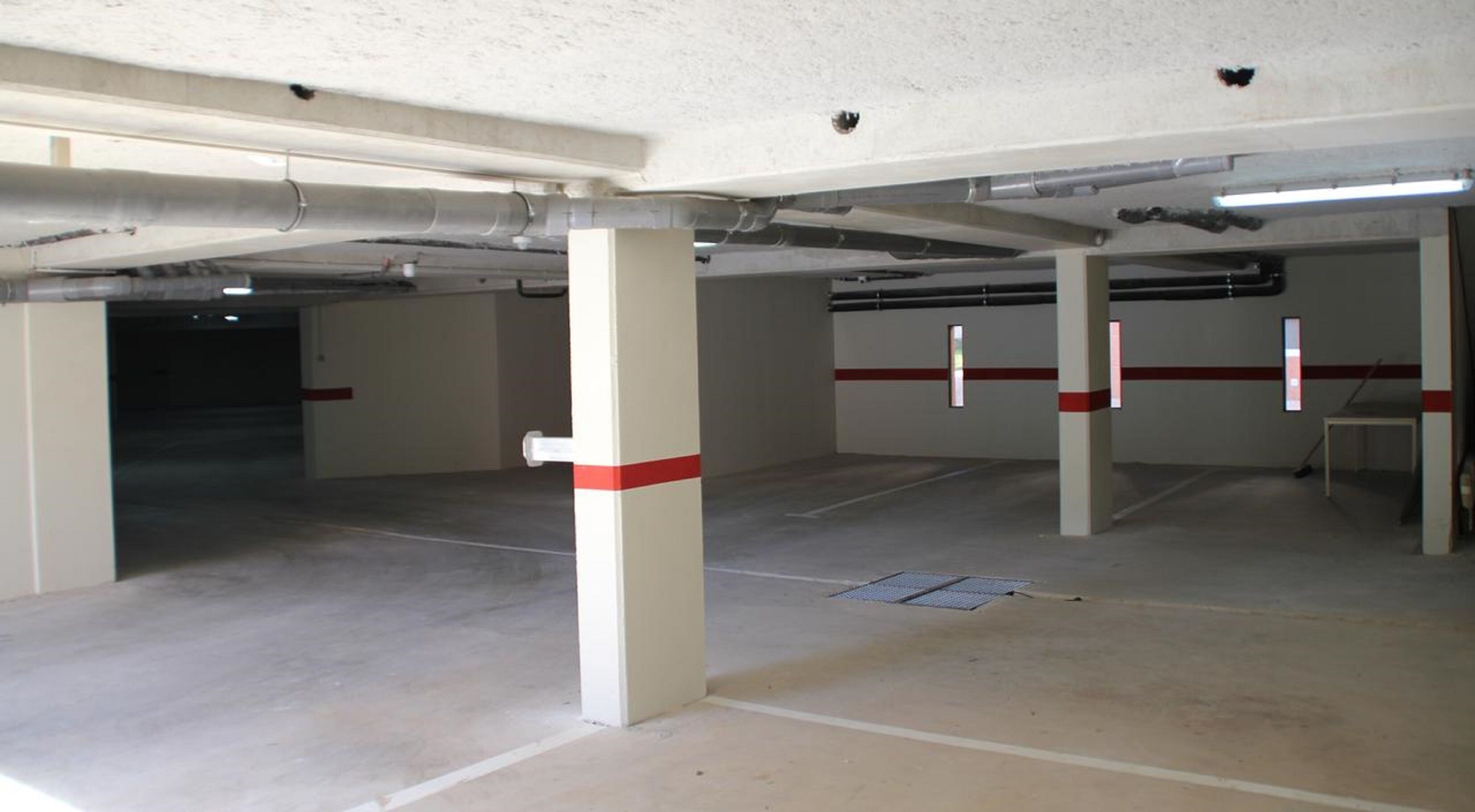 self-parking (surcharge) 8 per night