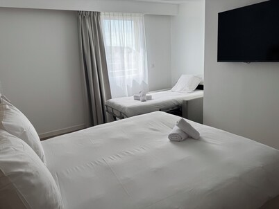 BRIT HOTEL CONFORT ROISSY SAINT-WITZ