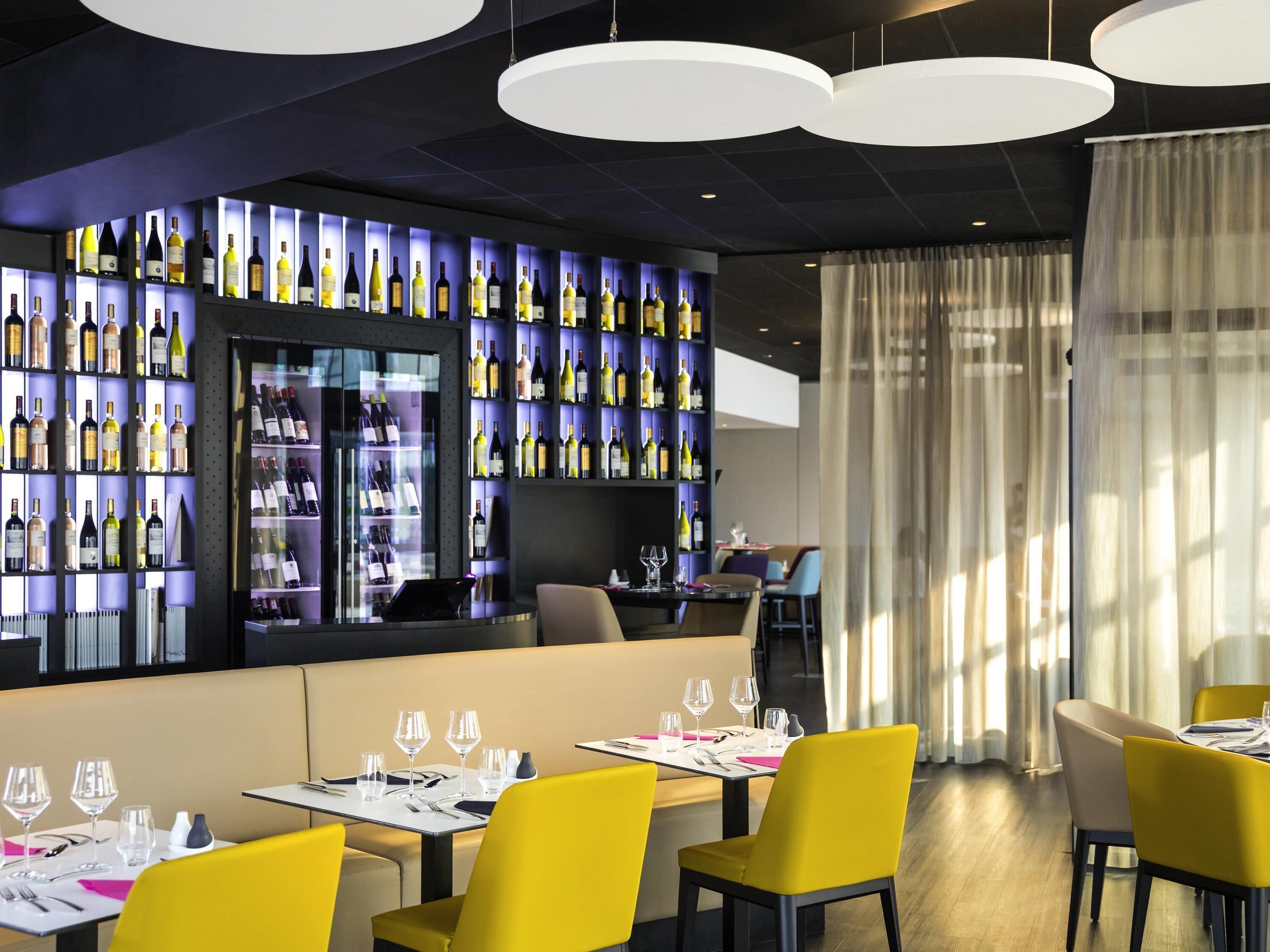 Déjeuner et dîner servis sur place