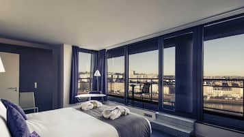 Privilege, Zimmer, 1 Doppelbett, Balkon | Minibar, Zimmersafe, Schreibtisch, schallisolierte Zimmer