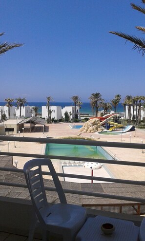 Indoor pool, 2 outdoor pools, pool umbrellas, pool loungers