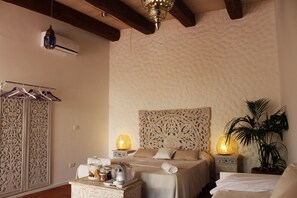 Deluxe Double Room, Patio, Garden View (Mauritania) | Premium bedding, in-room safe, desk, rollaway beds