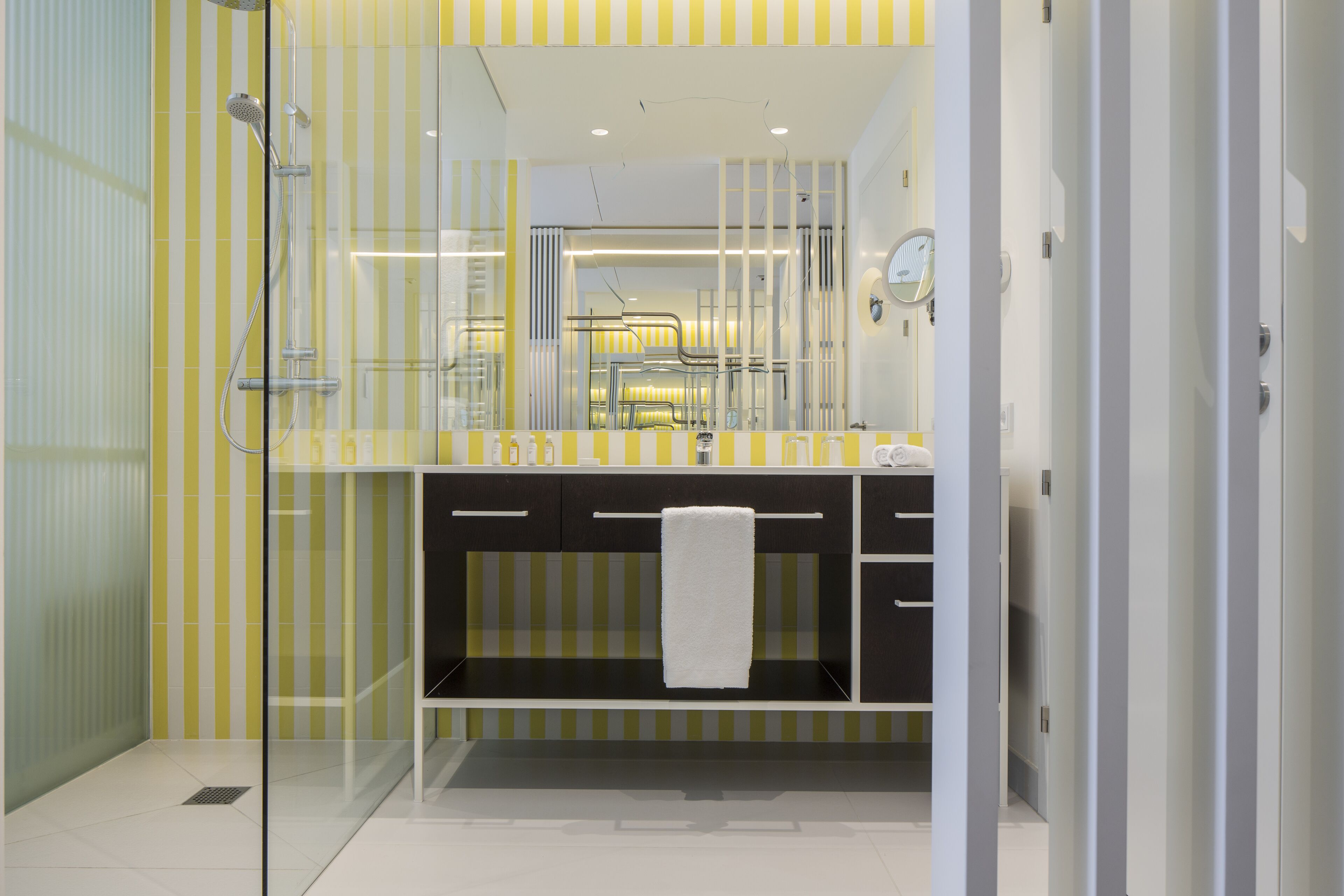 rainfall showerhead, free toiletries, hair dryer, bathrobes