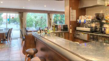 Bar (sur place)