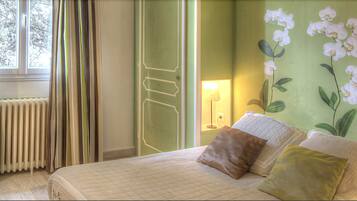 Chambre Double ou avec lits jumeaux | Minibar, bureau, Wi-Fi gratuit