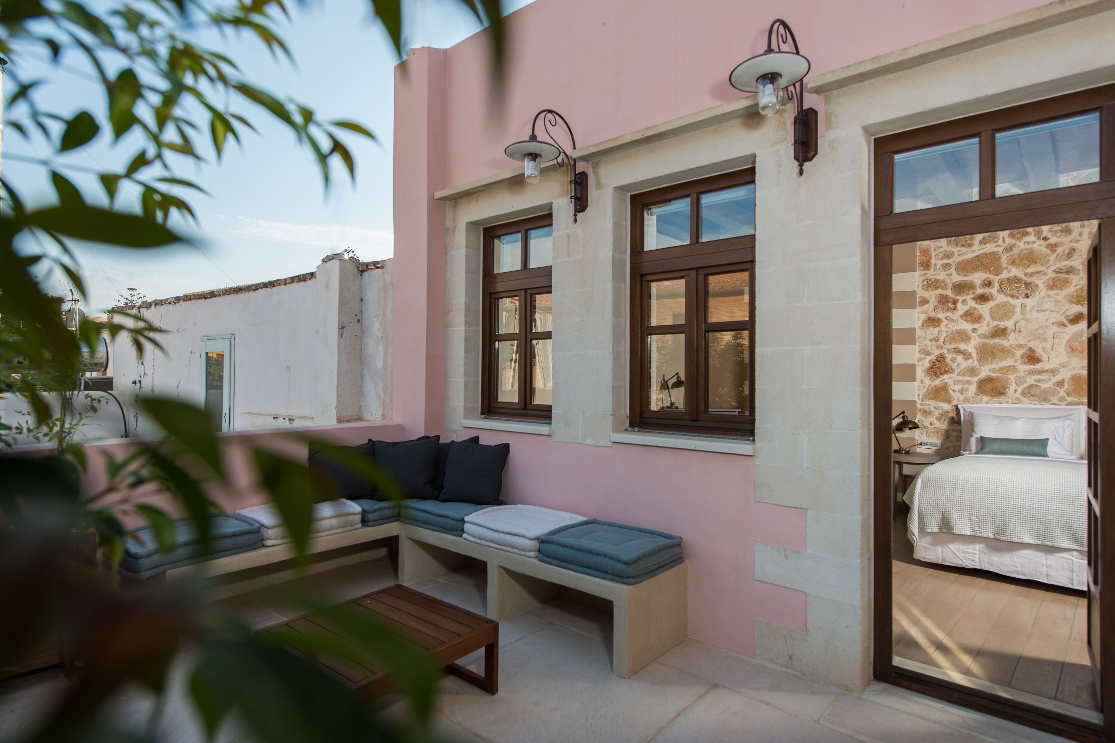 egyptian cotton sheets, premium bedding, minibar, in-room safe