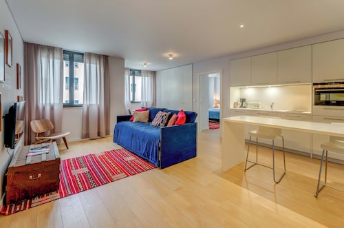 LSA Liberdade by Numa