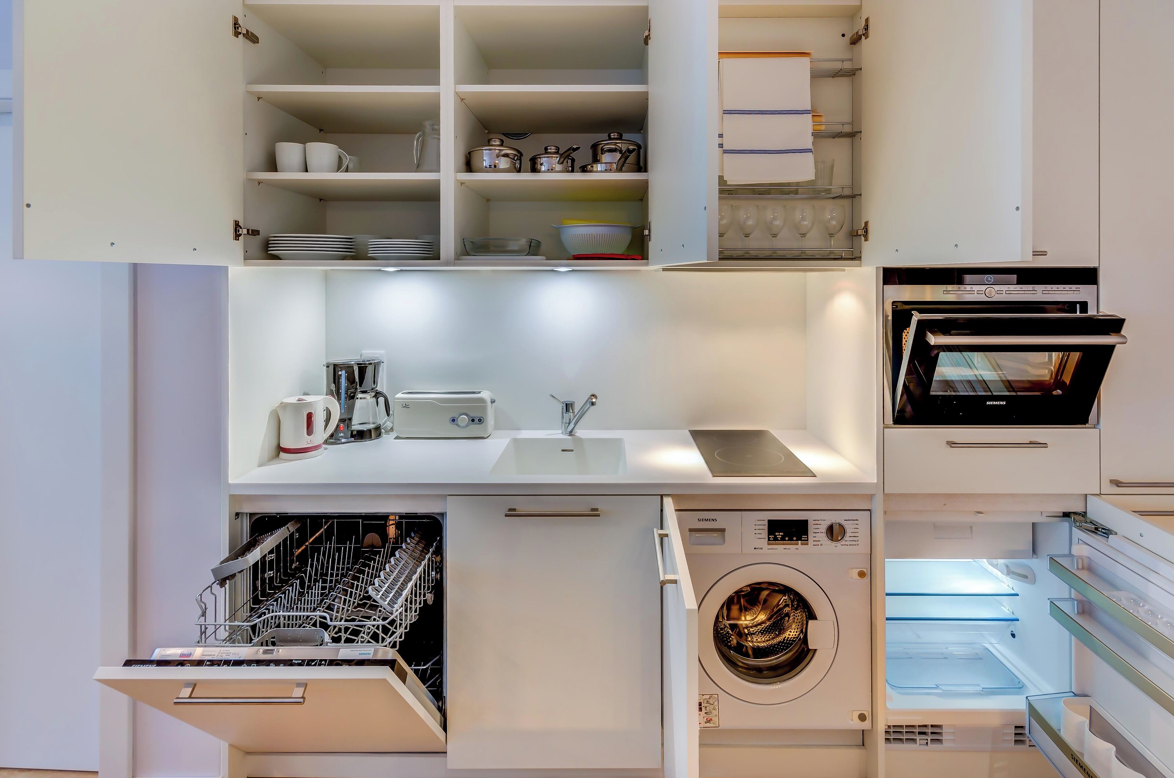 Two Bedroom Apartment | Premium bedding, in-room safe, iron/ironing board, cribs (free)
