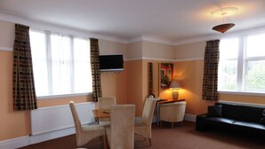 Unclassified image, 2 of 30, button - The Old Station House Hotel (Manchester)