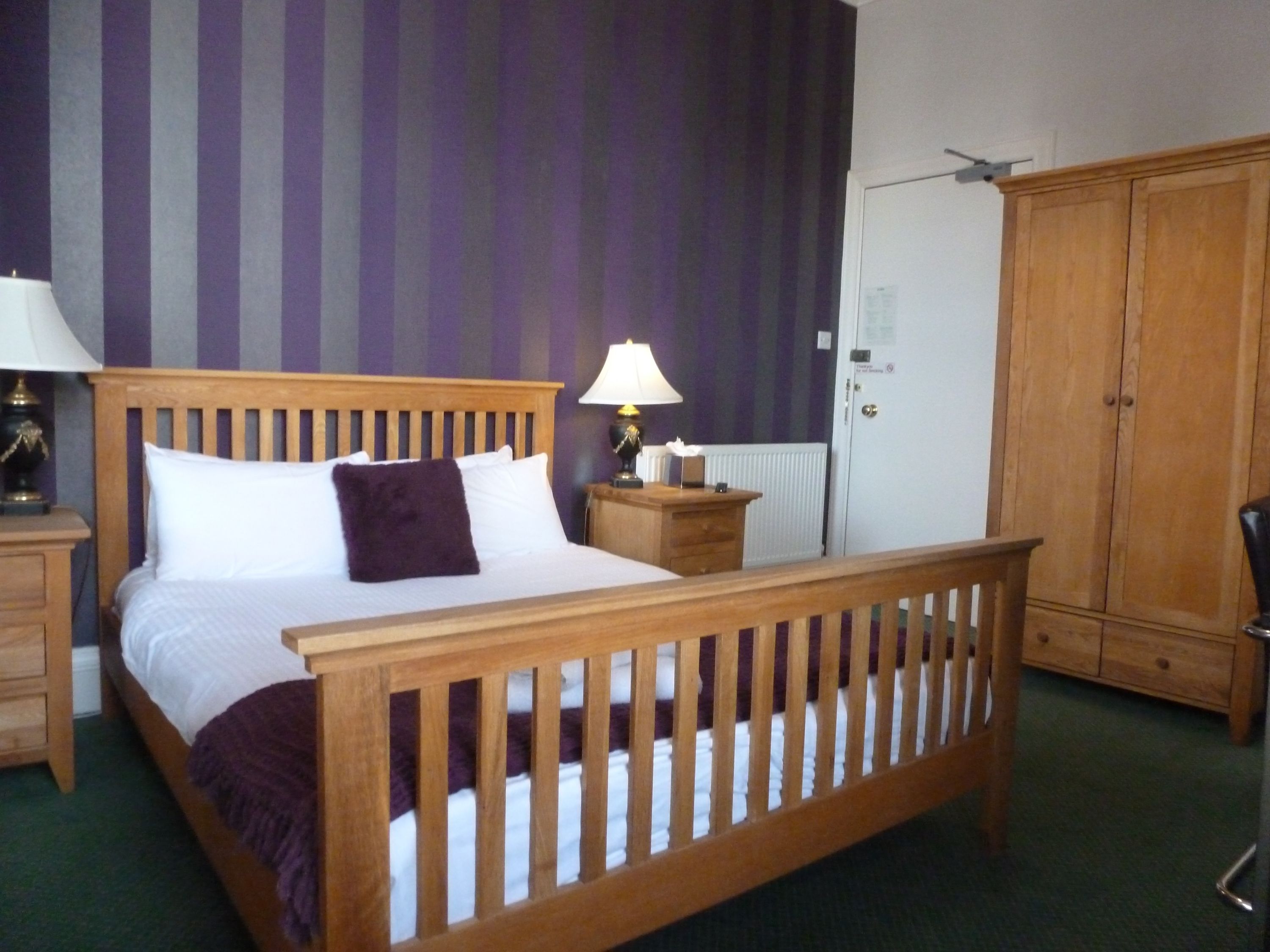 iron/ironing board, wifi