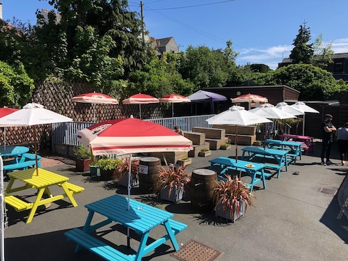 Inn At The Park