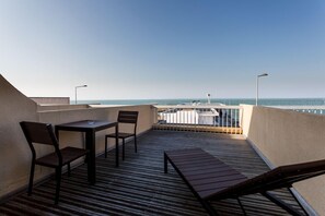 奢华双人房或双床房, 1 张双人床, 私人浴室, 海洋景观 | 露台