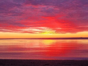 Beach nearby - Beach Street Inn (St. Martins)