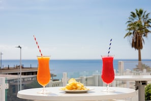 Frühstück, Mittagessen und Abendessen