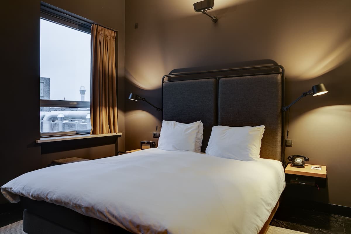 Standard Double Room, City View