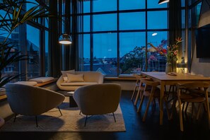 Superior Suite, City View | Premium bedding, down comforters, minibar, in-room safe - The Duke Boutique Hotel ('s-Hertogenbosch)